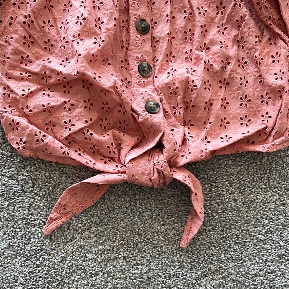 American Eagle Salmon Color Eyelet Tie Front Top - Picture 3 of 7